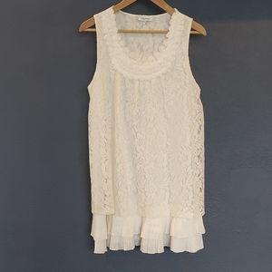 Mystree white sleeveless lace dress